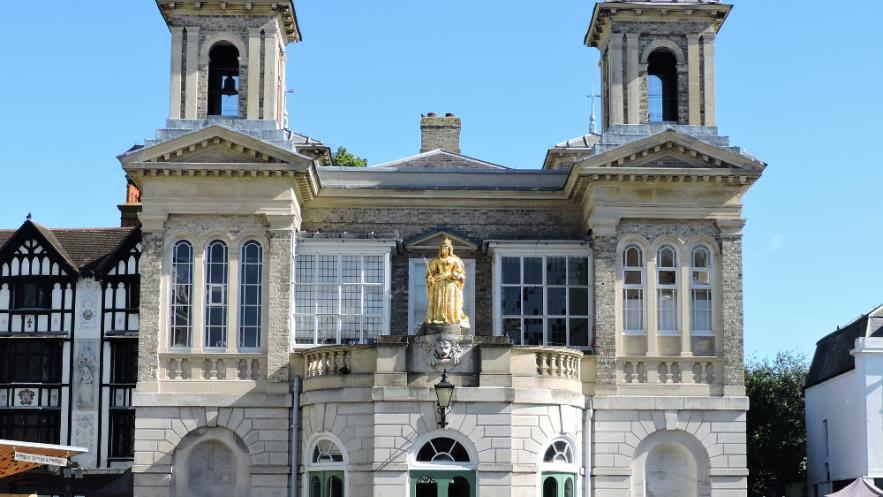 Kingston’s Ancient Market House comes alive this summer with creative pop-up by Kingston University Art students 