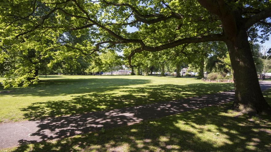 Kingston Council celebrates internationally recognised award for Canbury Gardens