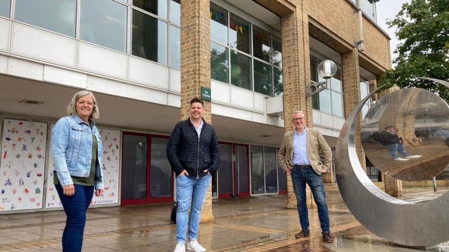 Kingston set to benefit from 500 local jobs and new creative hub as council signs agreement with John Lewis